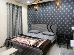 2BR Fully Furnished Modern House at Prime Location